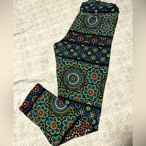 Lularoe Tall and curvy leggings